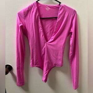 NWT SKIMS SIZE S PINK LS THONG BODYSUIT